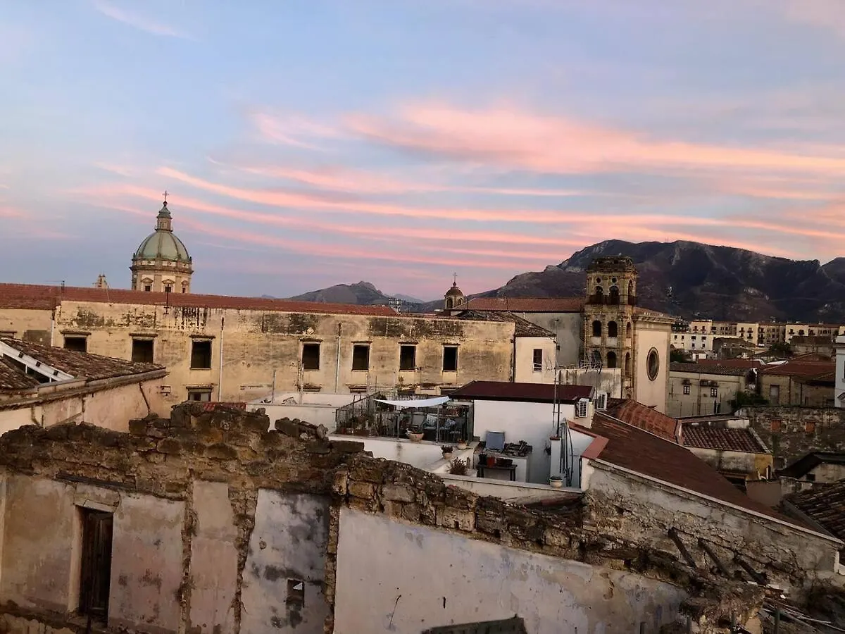 La Petite Terrasse Apartment Palermo