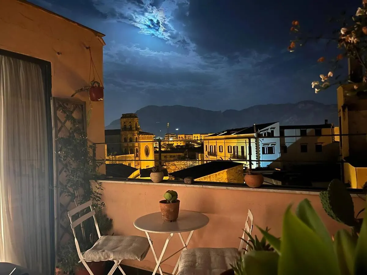La Petite Terrasse Apartment Palermo Italy